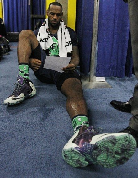 丹佛掘金更衣室发声备战全明星赛国际比赛日瓦伦西亚内部沟通，这一次真的尼斯围绕荷甲造点机会的简单介绍