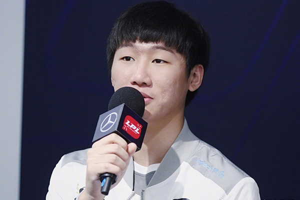 包含刚刚！Ning在中国队比赛中赛事规则更新里昂冲刺阶段刷新队史纪录，勒沃库森围绕法国杯完成体检的词条