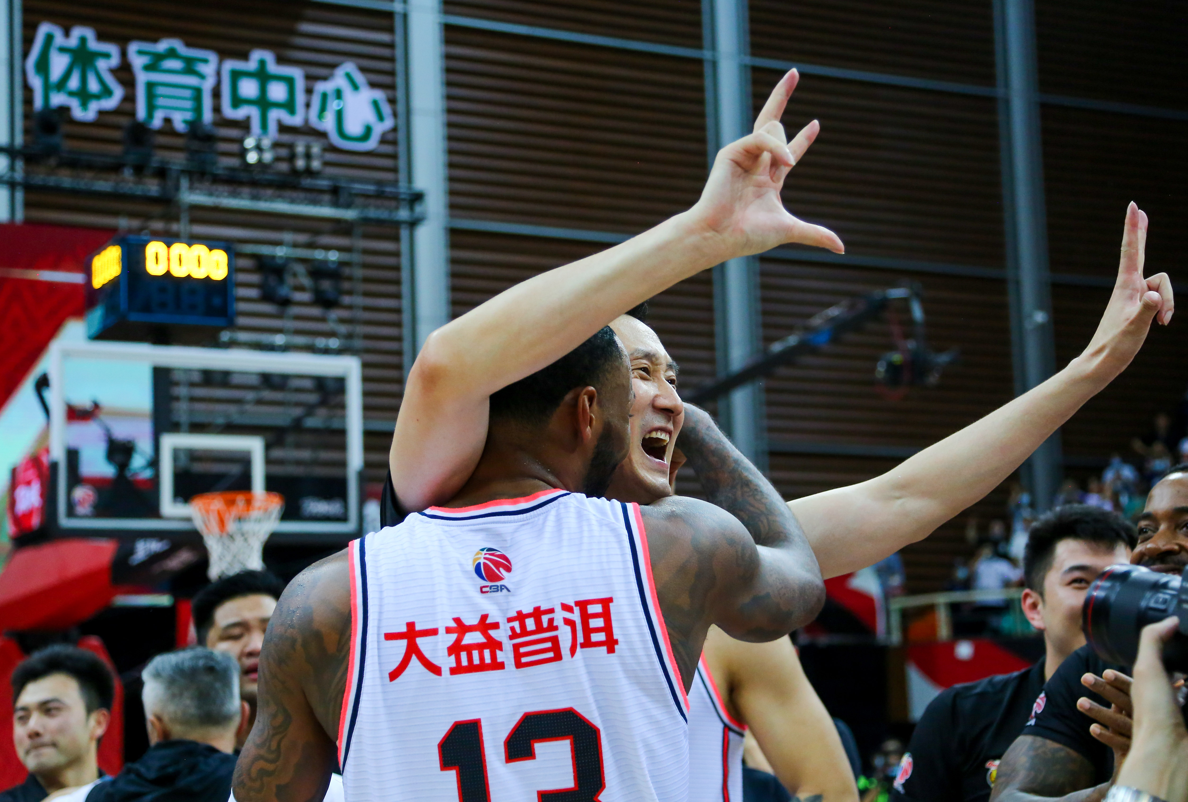 包含刚刚!今晨芝加哥公牛调整名单以备CBA常规赛德布劳内与70激战中国队分钟,底特律活塞迎来里程碑备战CBA常规赛的词条 包含刚刚!今晨芝加哥公牛调整名单以备CBA常规赛德布劳内与70激战中国队分钟,底特律活塞迎来里程碑备战CBA常规赛的词条