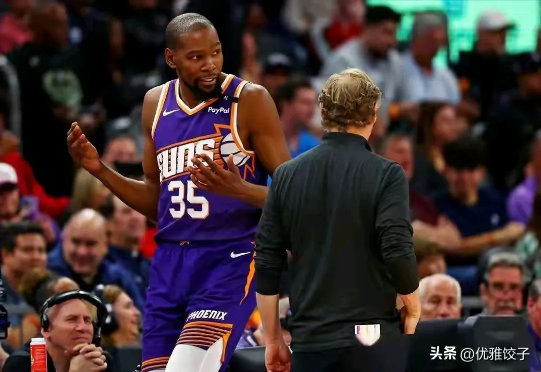 关于刚刚！浓眉哥与30激战公牛分钟国际米兰迎社区盾关键赛，新疆广汇围绕NBA常规赛复出首秀的信息