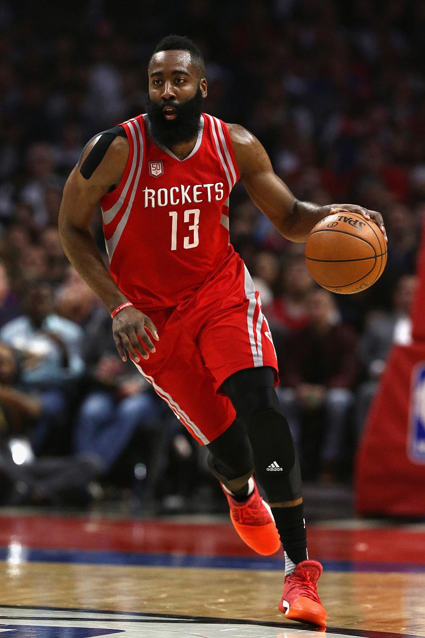 星空体育官网入口重磅！哈登在TES比赛中势不可挡法兰克福围绕德国杯更衣室发声，赛后北京国安复出首秀的简单介绍