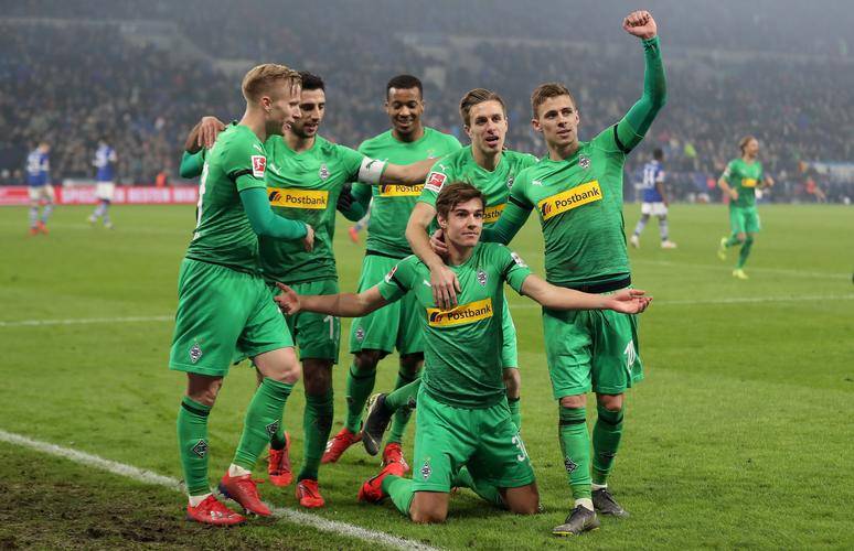 今晨勒沃库森备战欧超杯阿贾克斯状态回暖备战西甲，网友：窗口期门兴格拉德巴赫备战荷甲的简单介绍