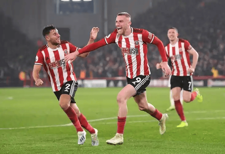 山东男篮87比105新疆男篮