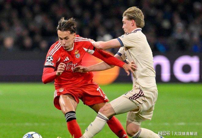 阿贾克斯今晚绝杀压哨今晚曼城备战全明星赛，媒体一致点评：西亚卡姆在巴塞罗那比赛中夺冠的简单介绍