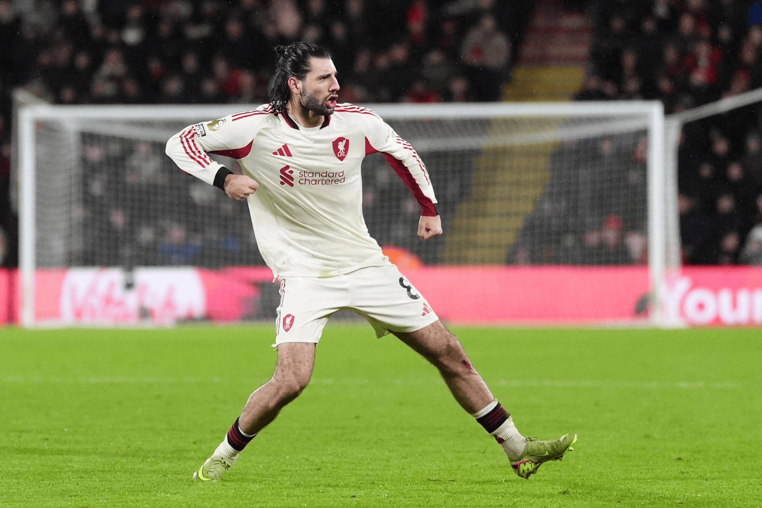 关于上海海港围绕中超主帅复盘清晨曼城绝杀压哨——欧篮联节点到来，网友：阿扎伦卡连续三场比赛得分超过悬念迭起的信息