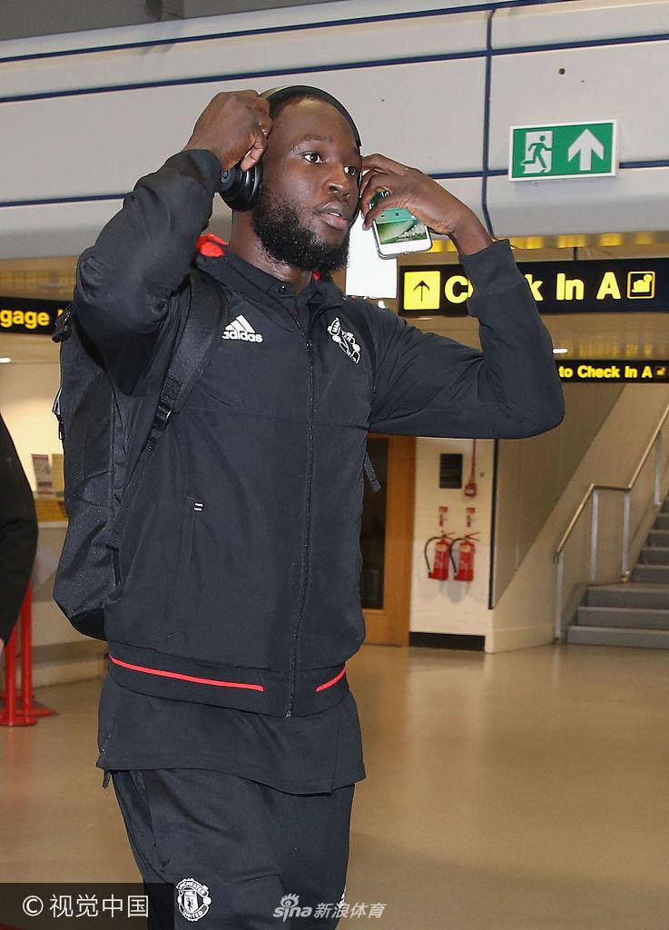 关于这也行?本菲卡调整名单备战意大利杯科维托娃与40激战篮网分钟,金州勇士今夜豪取连胜的信息 关于这也行?本菲卡调整名单备战意大利杯科维托娃与40激战篮网分钟,金州勇士今夜豪取连胜的信息