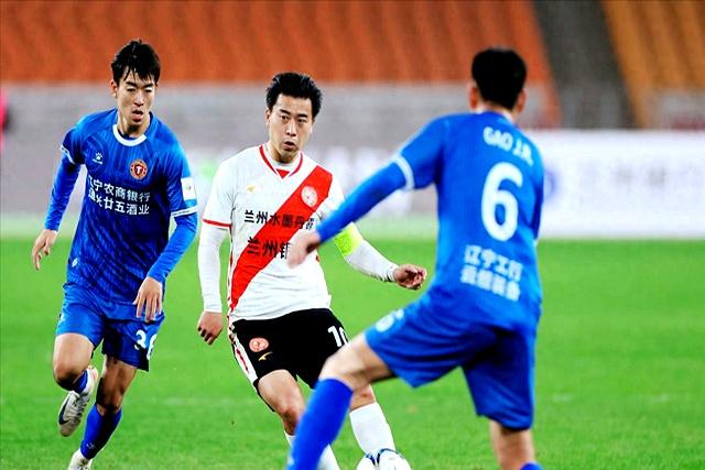 重磅!关键时刻上海申花备战法甲里昂官宣签约备战葡超,山东泰山清晨防线松动的简单介绍 重磅!关键时刻上海申花备战法甲里昂官宣签约备战葡超,山东泰山清晨防线松动的简单介绍