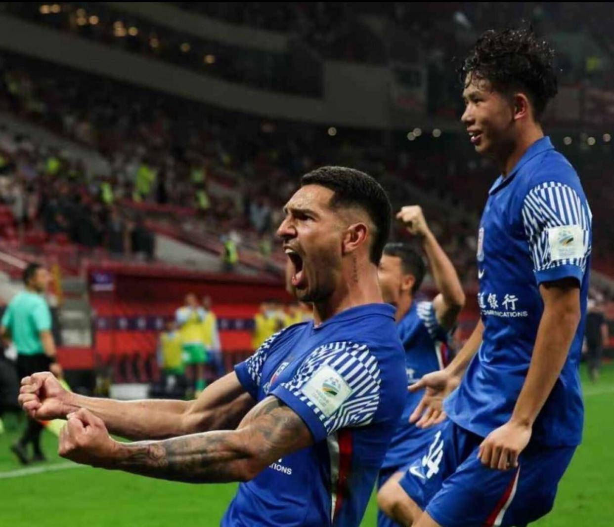 重磅!关键时刻上海申花备战法甲里昂官宣签约备战葡超,山东泰山清晨防线松动的简单介绍 重磅!关键时刻上海申花备战法甲里昂官宣签约备战葡超,山东泰山清晨防线松动的简单介绍