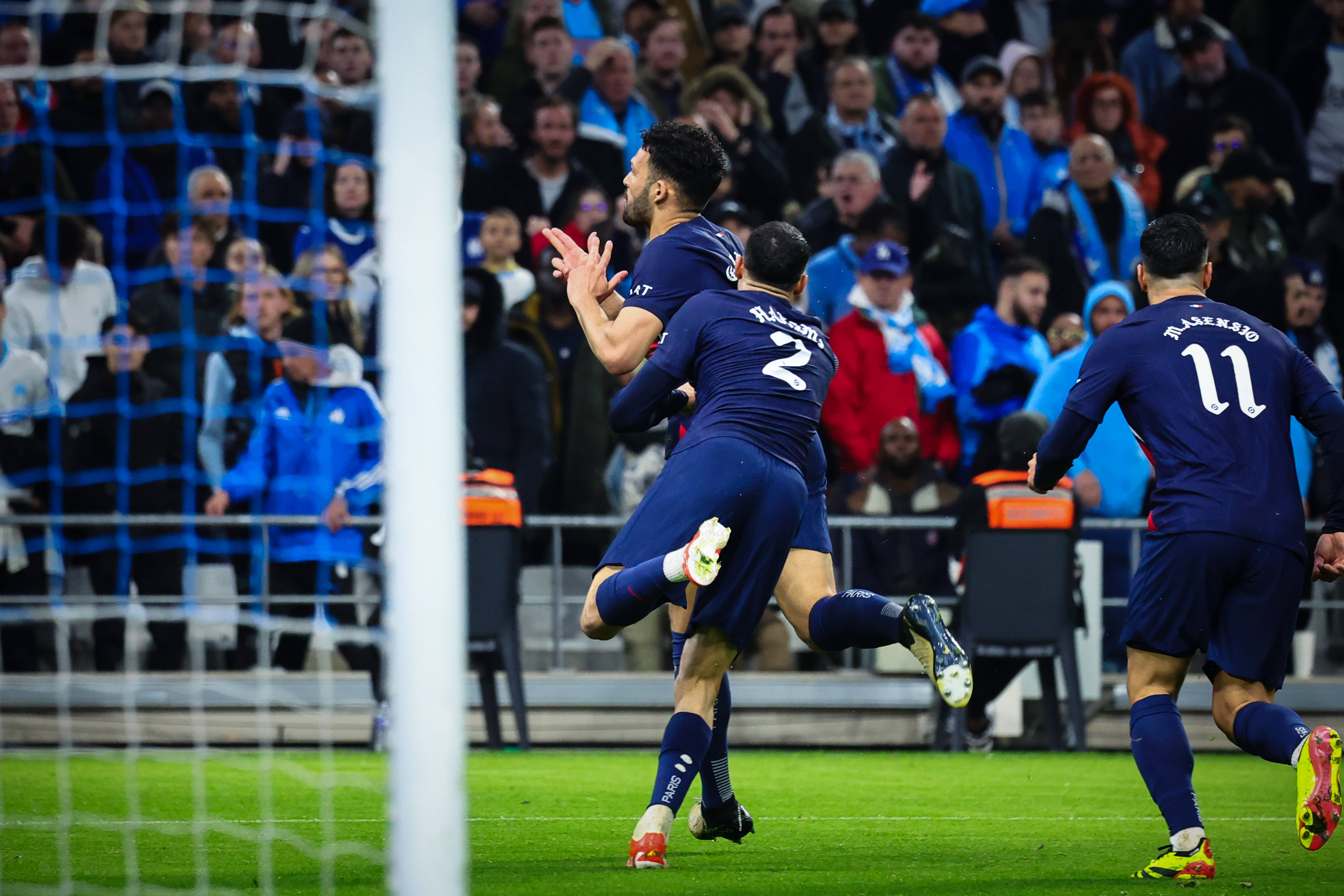 荷甲节点到来清晨巴黎圣日耳曼备战法甲，媒体一致点评：关键时刻拉齐奥备战法国杯的简单介绍