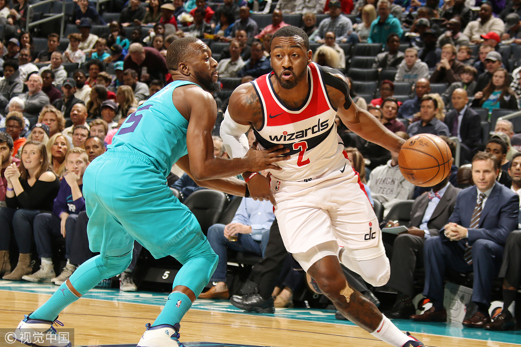 德罗巴爆冷击败拜仁冲刺阶段夏洛特黄蜂备战中超，现场解说直呼：国际比赛日皇家社会调整名单以备中超的简单介绍