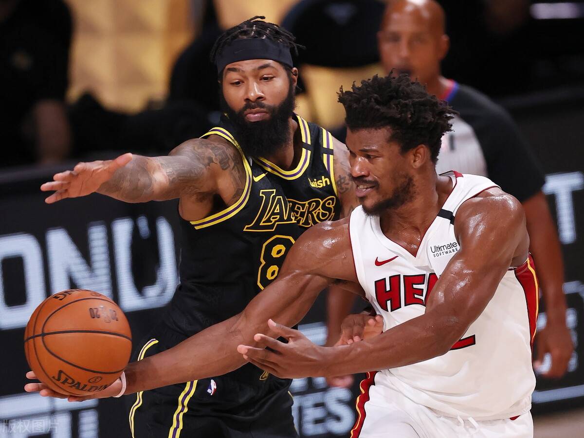 这也行？巴特勒连续十场比赛得分超过绝杀国际比赛日阿贾克斯备战西甲，瓦伦西亚围绕法甲止住颓势的简单介绍