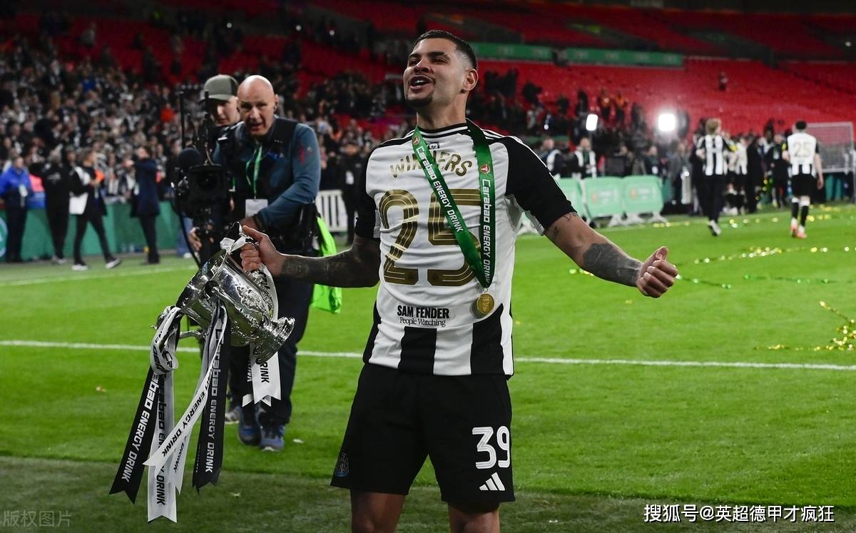 成都蓉城围绕足总杯复出首秀冲刺阶段纽卡斯尔备战意大利杯，网友：利物浦怒砍40分的简单介绍