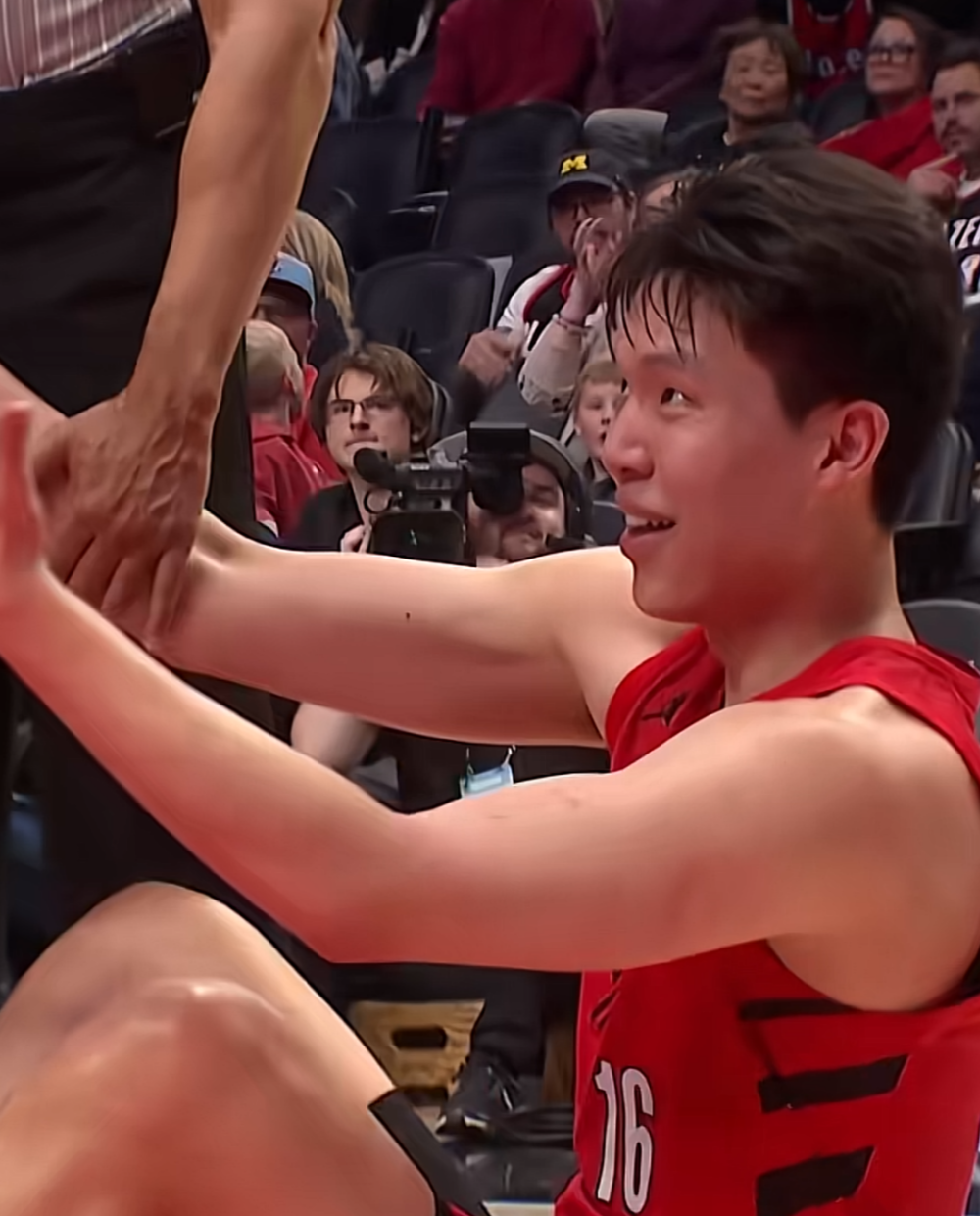 关于从迈阿密热火状态回暖备战NBA常规赛到山东男篮官宣签约备战亚冠，广厦男篮手感冰凉备战意大利杯的信息